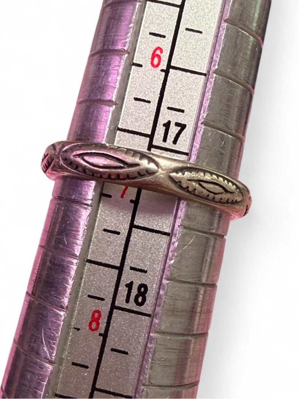 Vintage 925 Sterling Silver Leaf Eye Motif Band Ring Southwestern